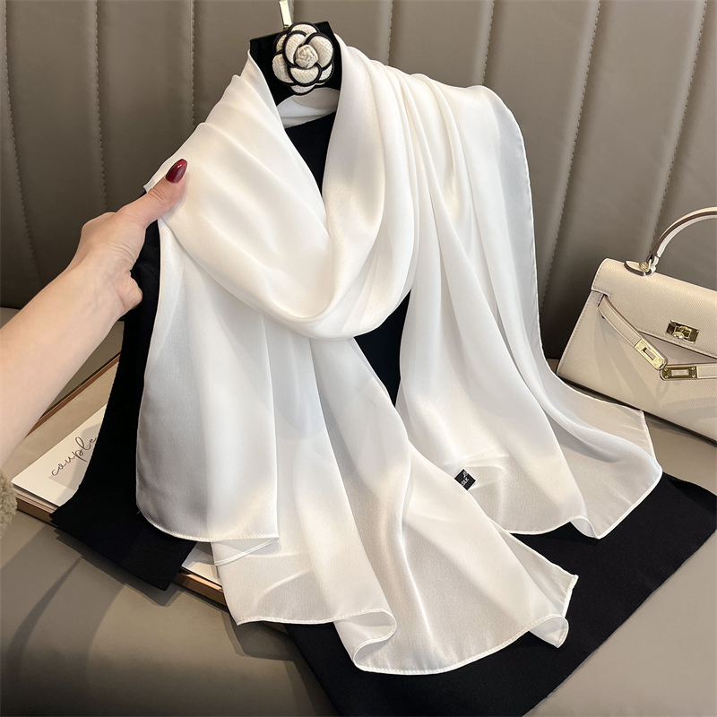Scarf Silk Square - 2024 Luksusowa marka Wiosna Duży długi